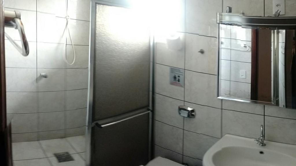 Dormitorio Canarinho Goiania Luaran gambar