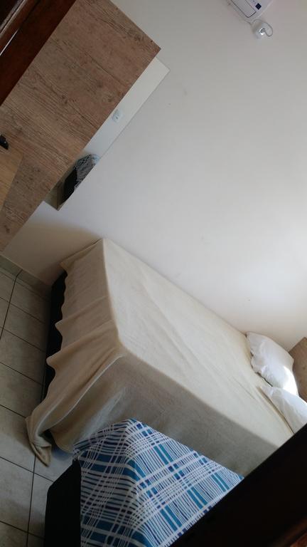 Dormitorio Canarinho Goiania Luaran gambar