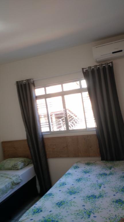 Dormitorio Canarinho Goiania Luaran gambar