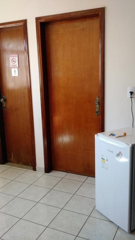 Dormitorio Canarinho Goiania Luaran gambar