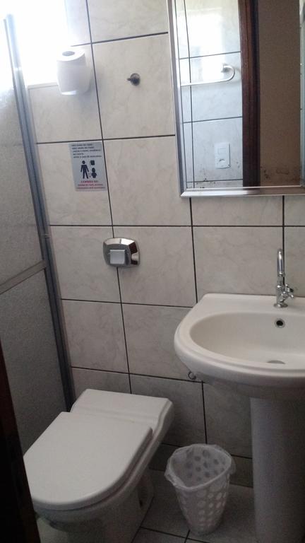 Dormitorio Canarinho Goiania Luaran gambar